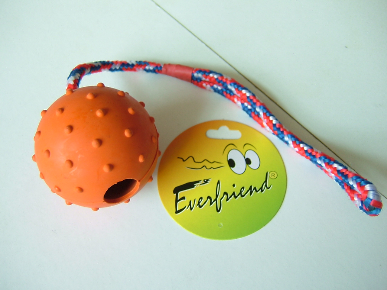 spikey small rubber ball toy