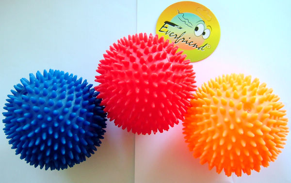 large spikey ball with squeaker